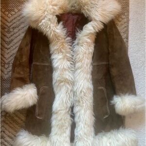 Luxurious Faux Fur Trim Brown Pea Coat
